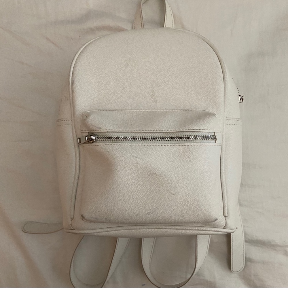 ❤️ cutest mini back pack